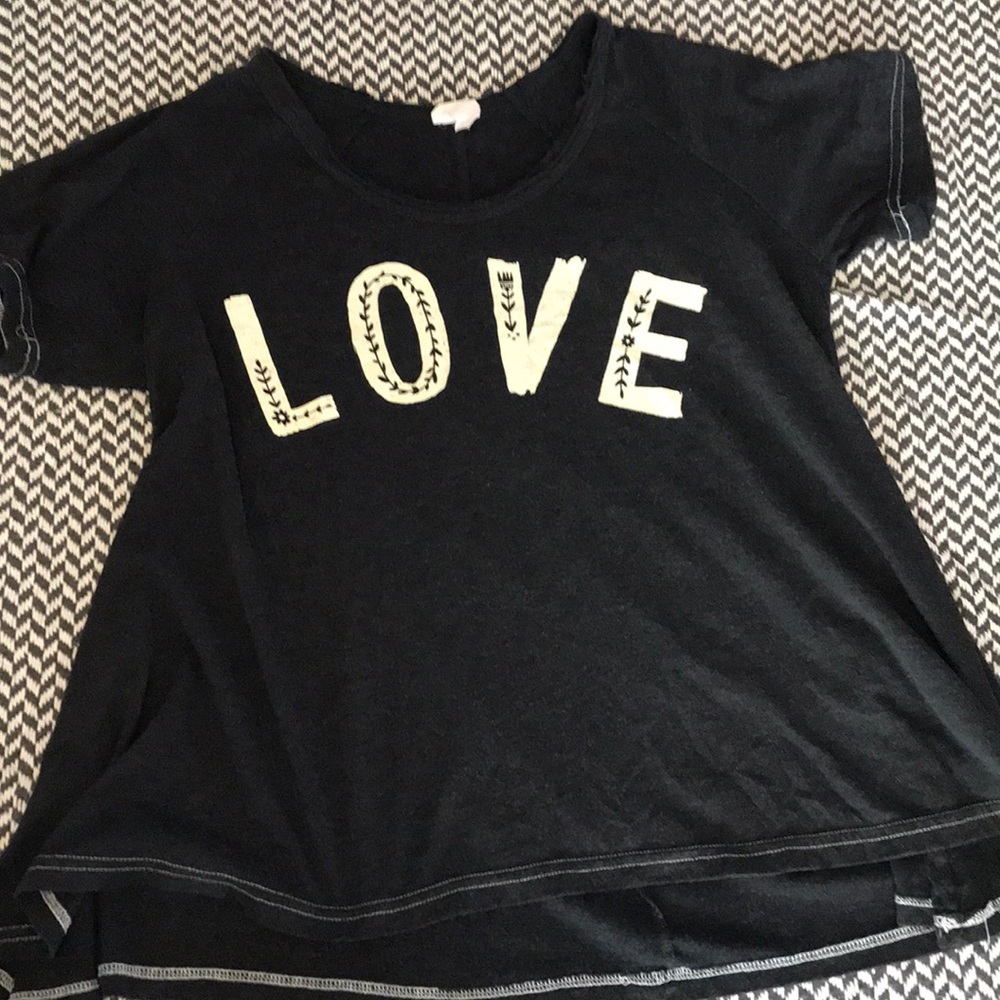 A line T-shirt